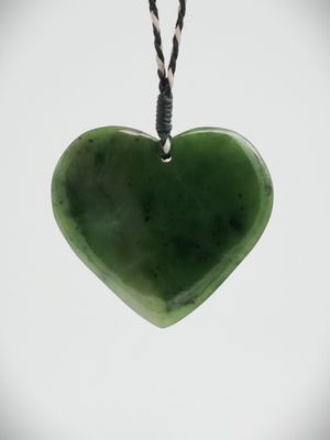 Moko Pounamu Black Ferns Heart Greenstone - BFH