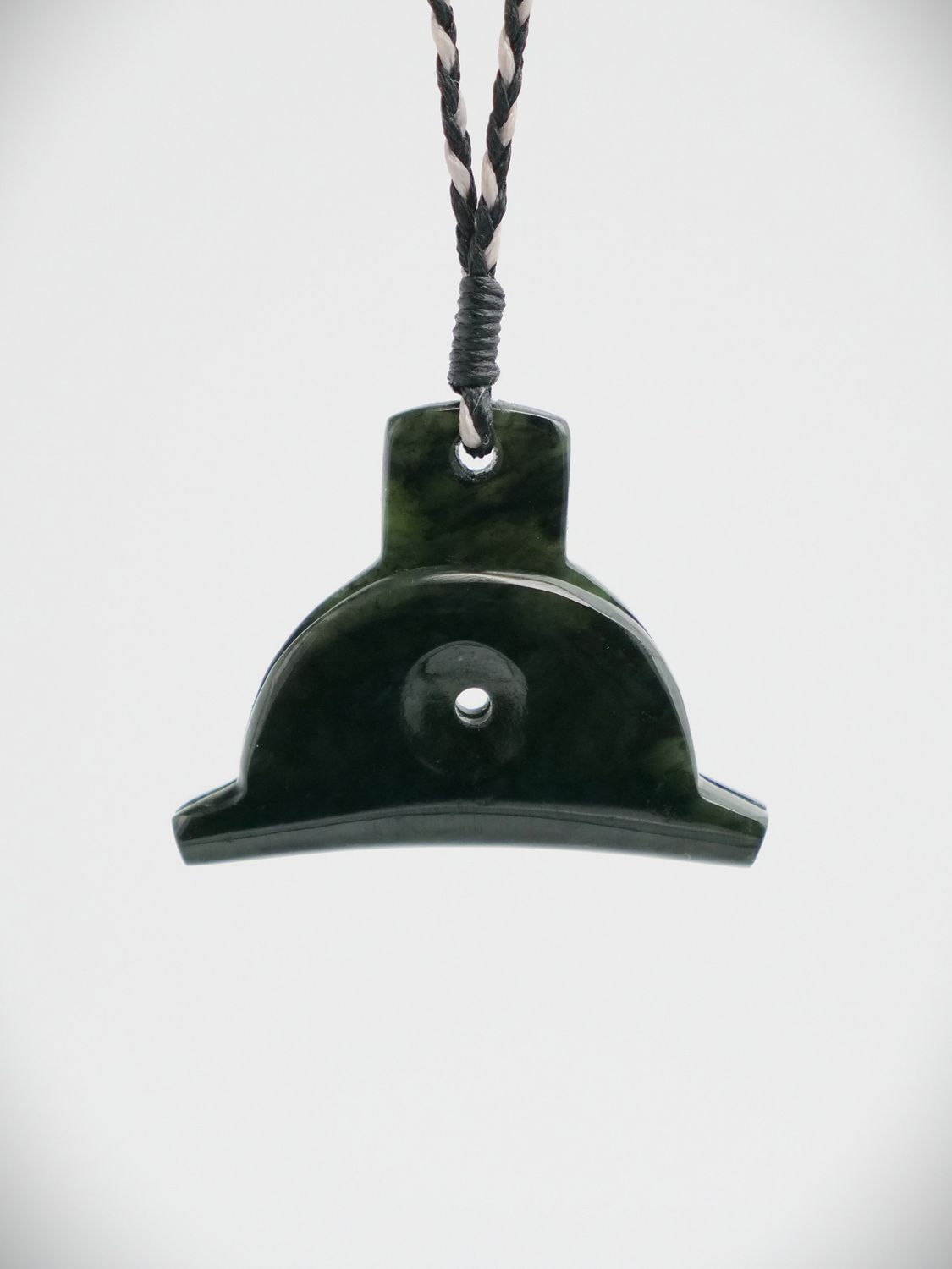 Moko Pounamu Black Ferns Shepherds Whistle Greenstone - BFSW