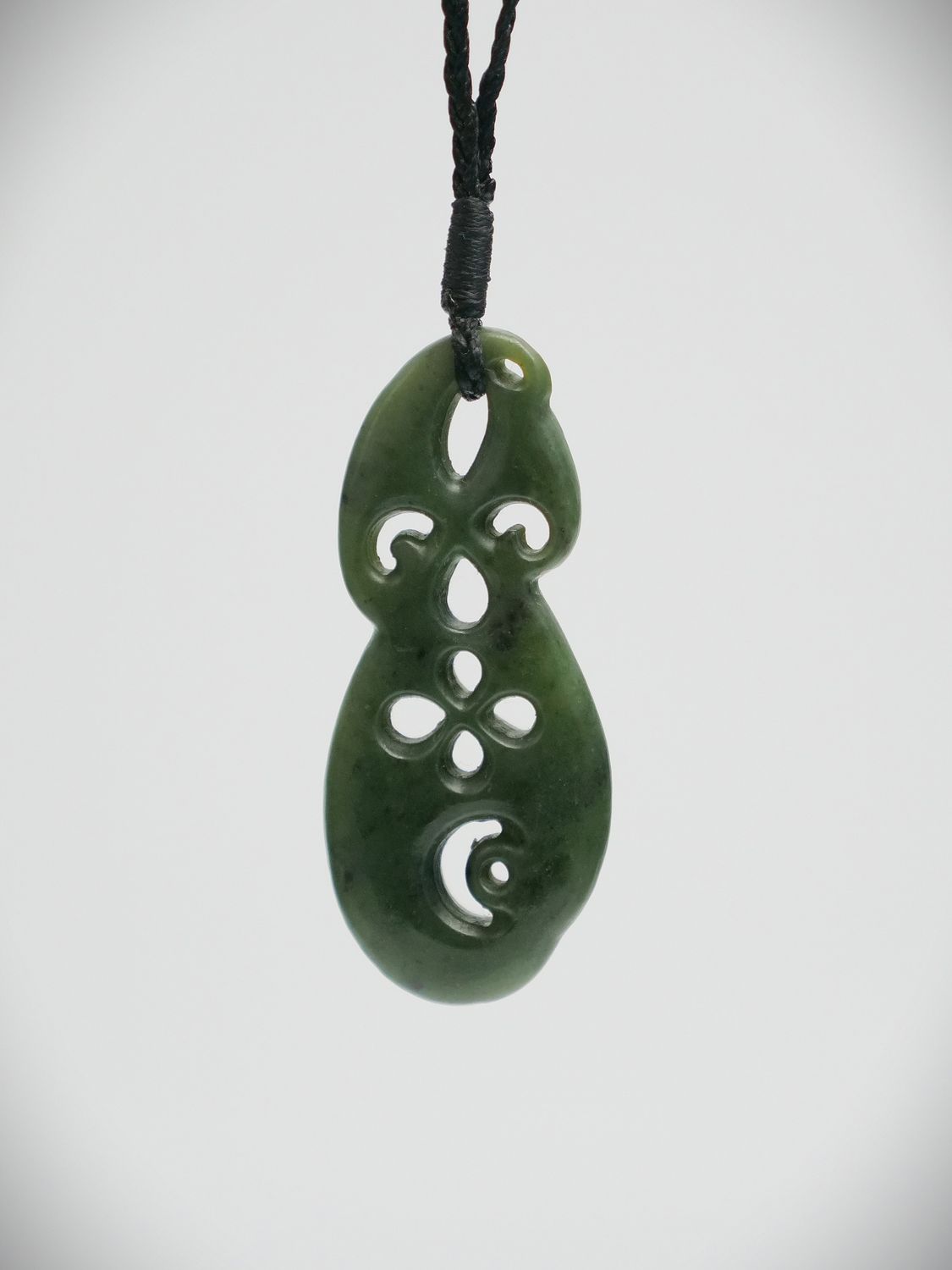 Moko Pounamu Contemporary Flower NZ Genuine Kawakawa Greenstone - Putiputi