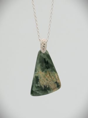 Moko Pounamu Kuru (Drop) NZ Genuine Marsden Flower Greenstone & Sterling Silver - Paeroa Moko Pounamu Kuru (Drop) NZ Genuine Marsden Flower Greenstone & Sterling Silver - Paeroa