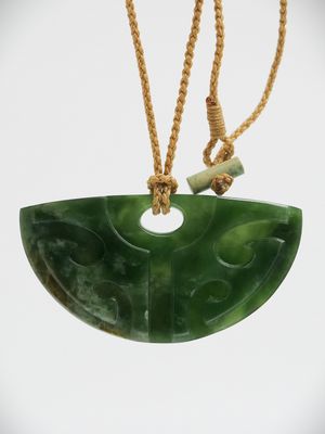 Moko Pounamu Kouma (Breastplate) NZ Genuine Marsden Flower Greenstone - Kauauroa Moko Pounamu Kouma (Breastplate) NZ Genuine Marsden Flower Greenstone - Kauauroa