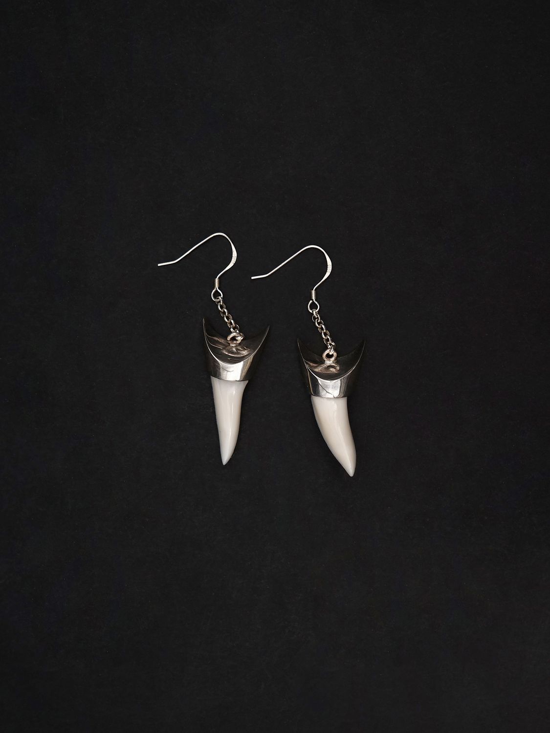 Moko Pounamu, Genuine Mako Sharks Tooth and Sterling Silver Drop Earrings 14154 Moko Pounamu, Genuine Mako Sharks Tooth and Sterling Silver Drop Earrings 14154