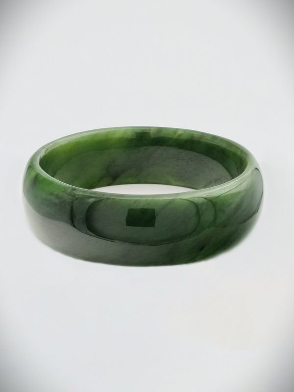 Moko Pounamu Solid Bangle NZ Genuine Kahurangi Greenstone - Waitoru 61mm
