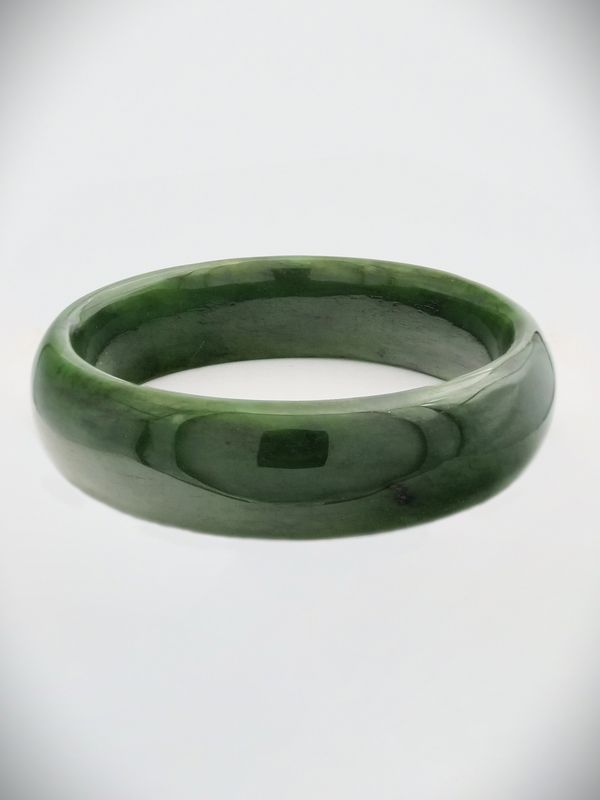 Moko Pounamu Solid Bangle NZ Genuine Kahurangi Greenstone - Nihotupu 63mm