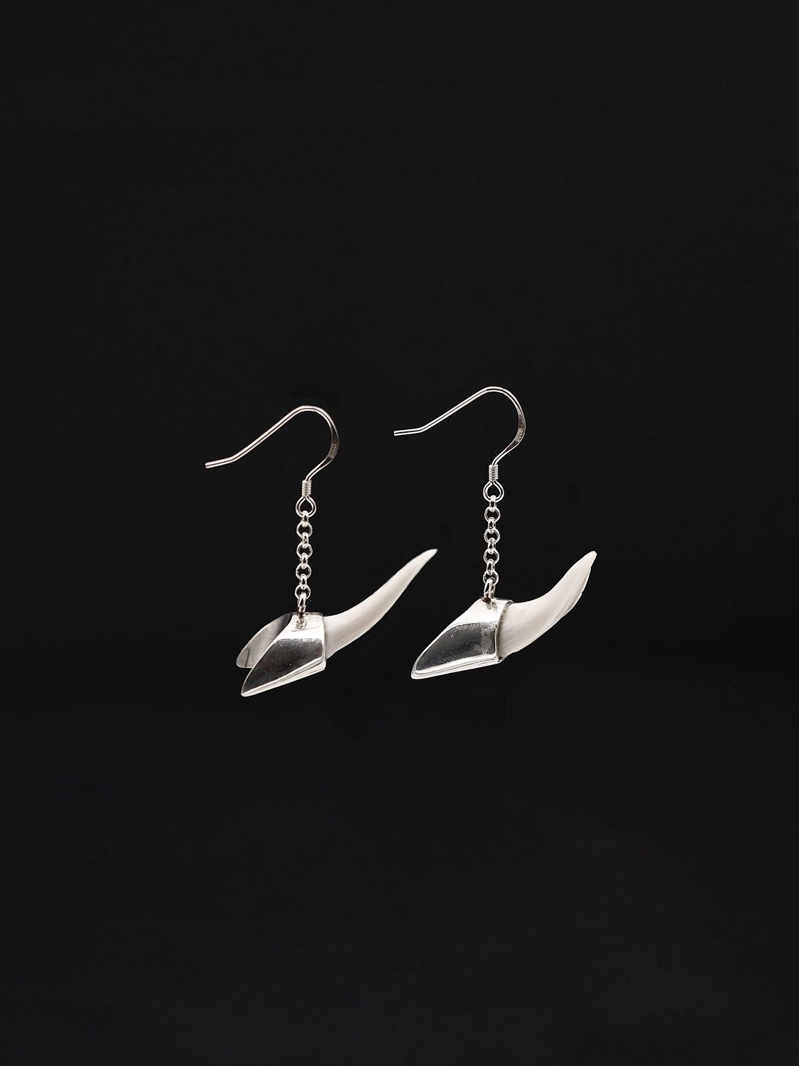 Moko Pounamu, Genuine Mako Sharks Tooth and Sterling Silver Earrings 14380 Moko Pounamu, Genuine Mako Sharks Tooth and Sterling Silver Earrings 14380