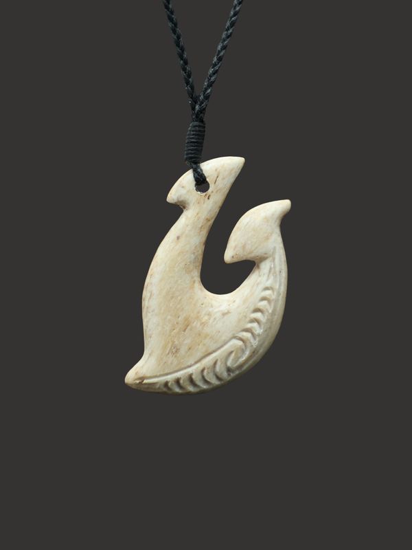 Moko Pounamu Hei Matau (Hook) Whale Bone Carving - Kurumoeanu SALE