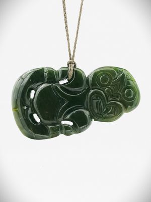 Moko Pounamu Hei Tiki Genuine NZ Kawakawa Greenstone - Matar Moko Pounamu Hei Tiki Genuine NZ Kawakawa Greenstone - Matar