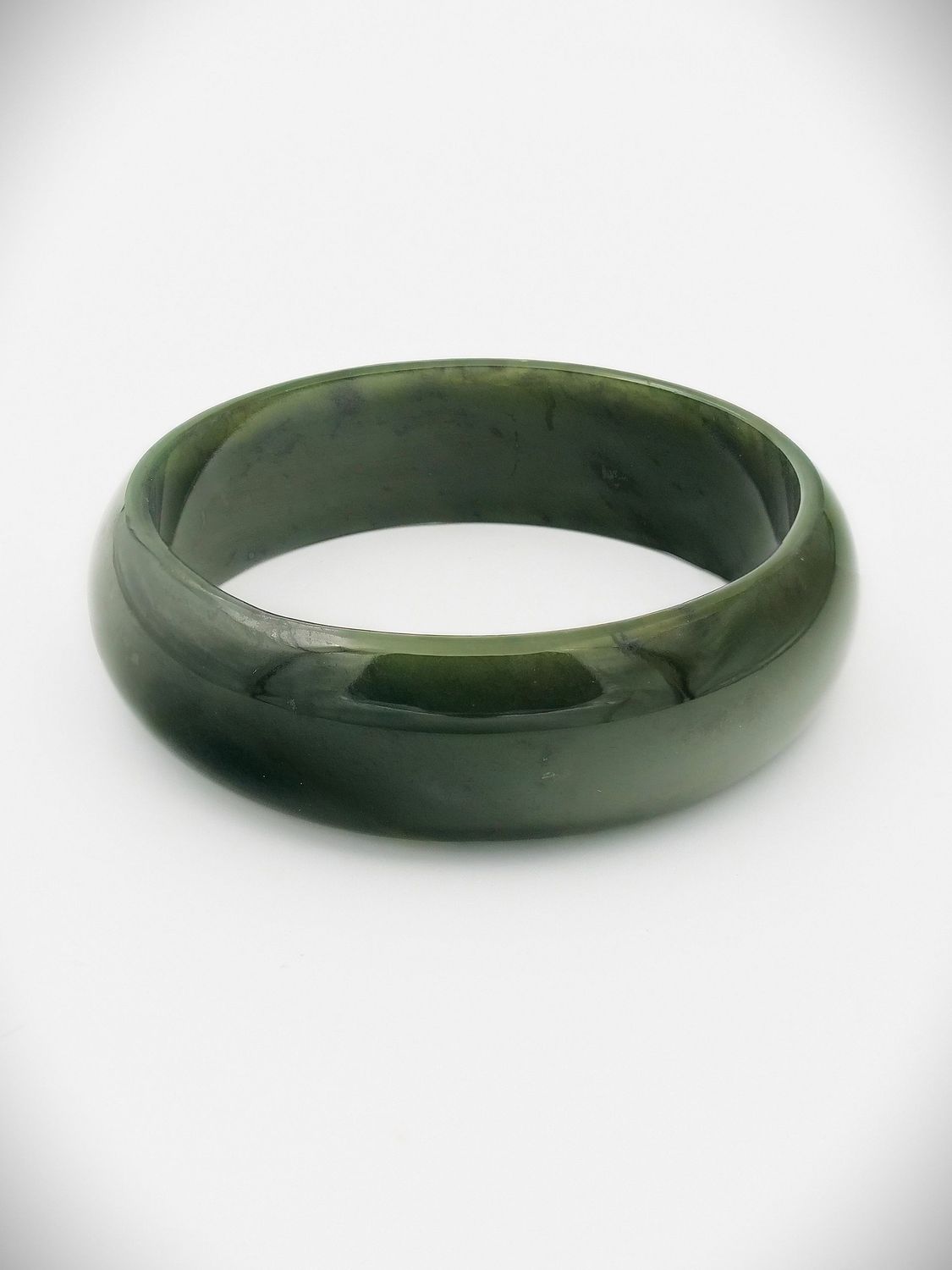 Moko Pounamu Solid Bangle NZ Genuine Kawakawa Greenstone - Raukumara
