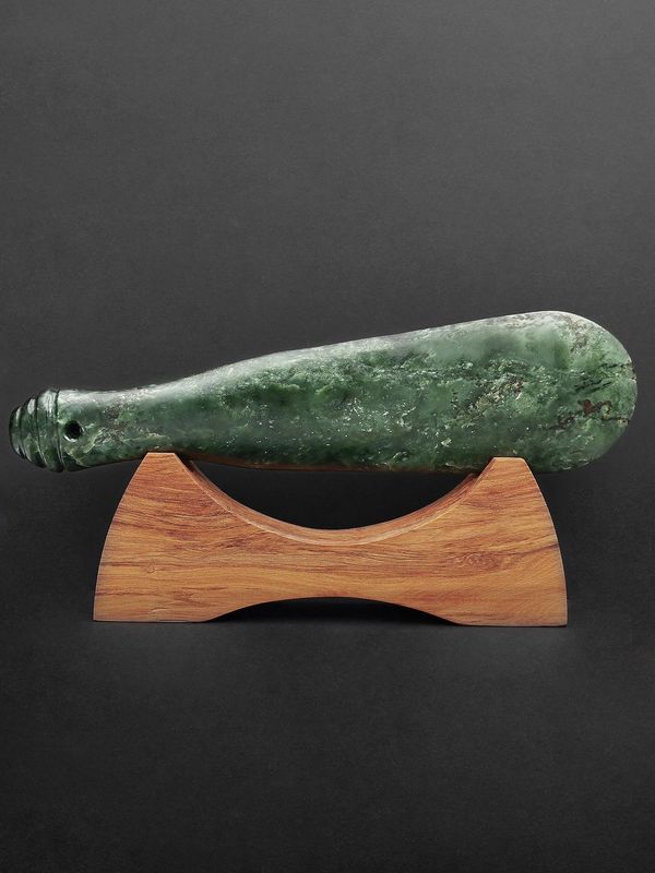 Moko Pounamu Mere Sculpture NZ Genuine Kawakawa Pounamu - Miramar Moko Pounamu Mere Sculpture NZ Genuine Kawakawa Pounamu - Miramar