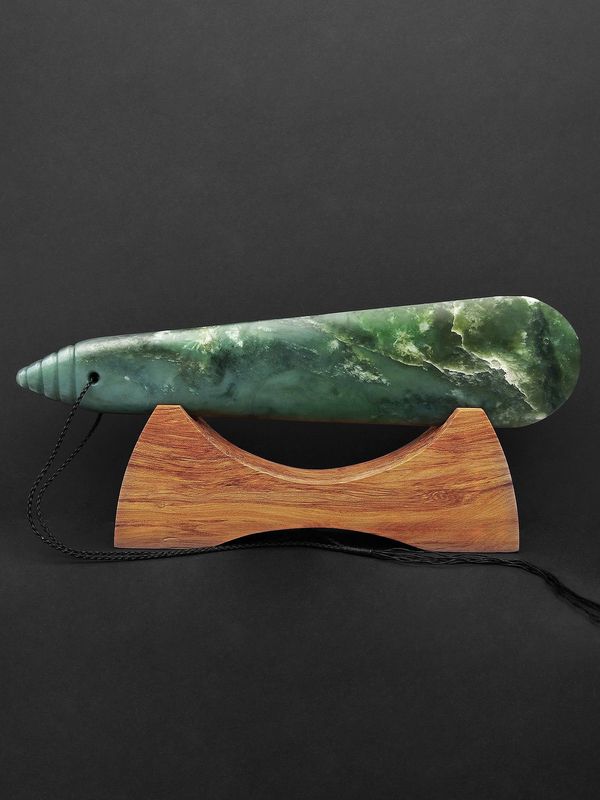 Moko Pounamu Mere NZ Genuine Inanga Greenstone - Rerewhakaaitu Moko Pounamu Mere NZ Genuine Inanga Greenstone - Rerewhakaaitu