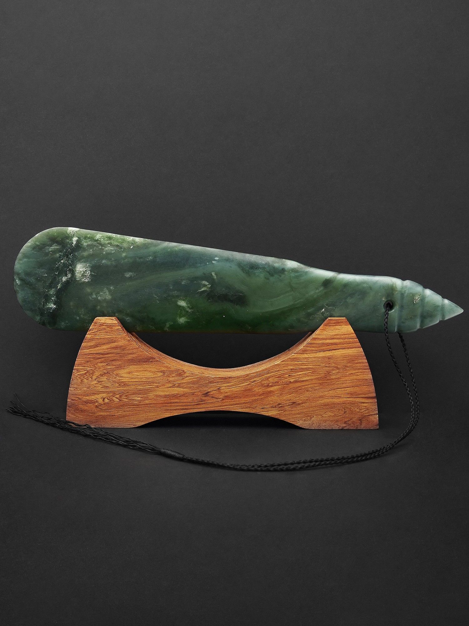 Moko Pounamu Mere NZ Genuine Inanga Greenstone - Whakarewarewa