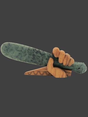 Moko Pounamu Mere NZ Genuine Hapopo Greenstone - Te Paruparu