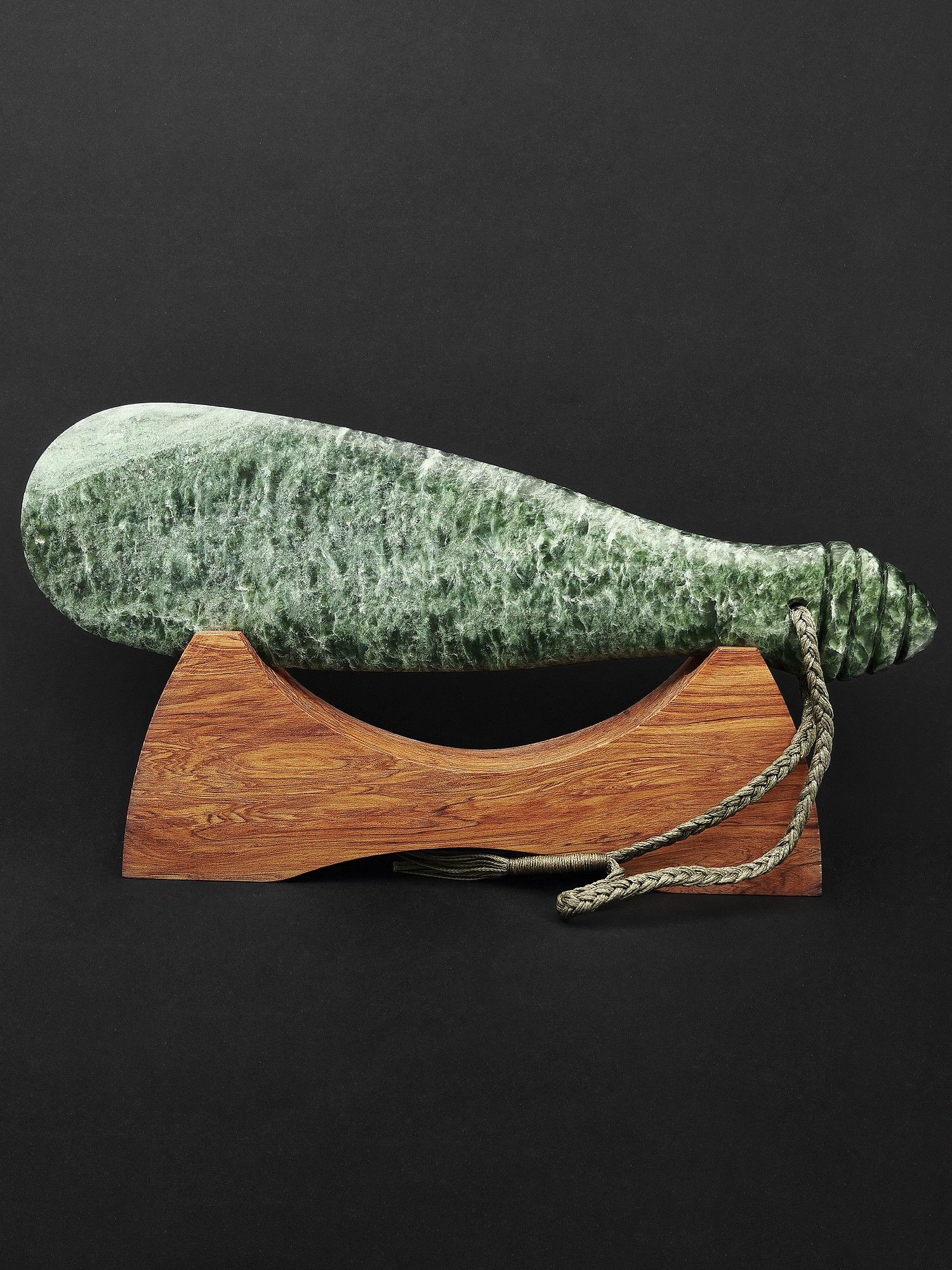 Moko Pounamu Mere NZ Genuine Kahotea Pounamu - Whirinaki