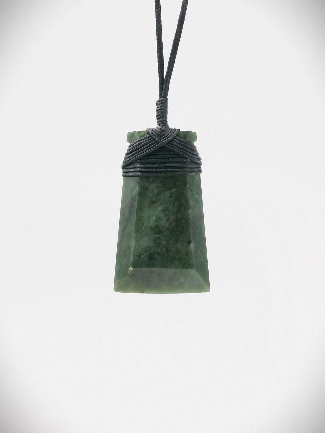 Moko Pounamu Toki NZ Genuine Hapopo Greenstone - Maniatutu