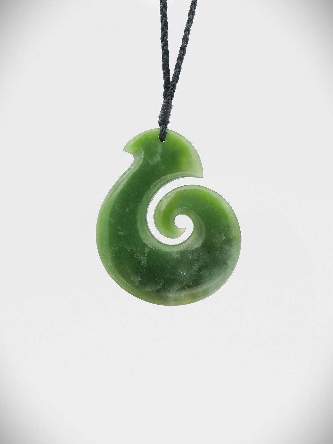 Moko Pounamu Hei Matau (Hook) NZ Genuine Kahotea Greenstone - Paekakariki
