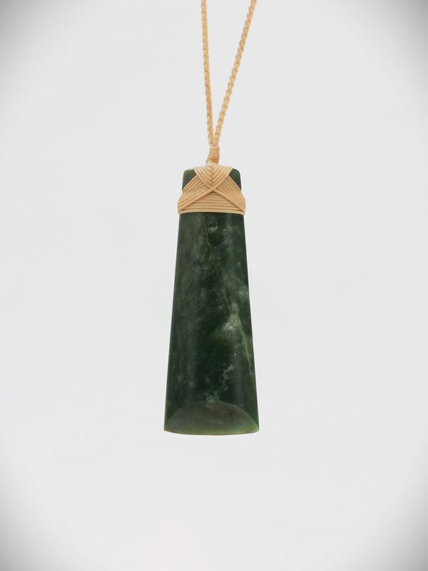 Moko Pounamu Toki NZ Genuine Kahotea Greenstone - Mihi
