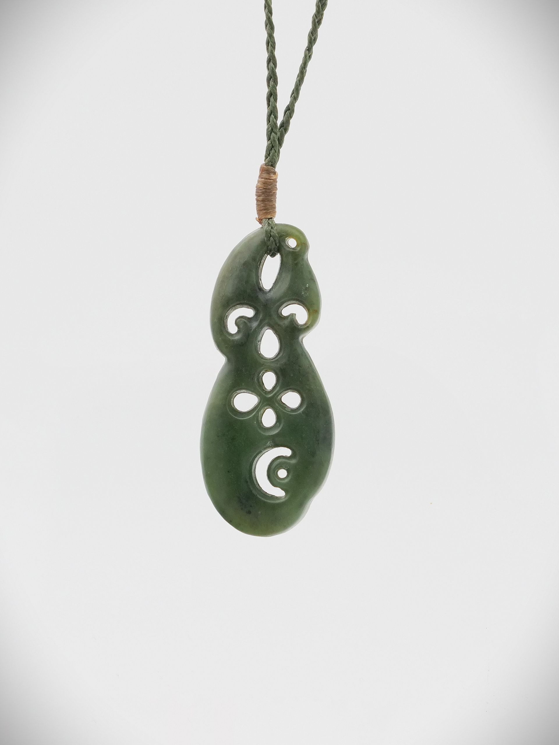 Moko Pounamu Pendant (Seaweed) NZ Genuine Kawakawa Greenstone -Reporoa