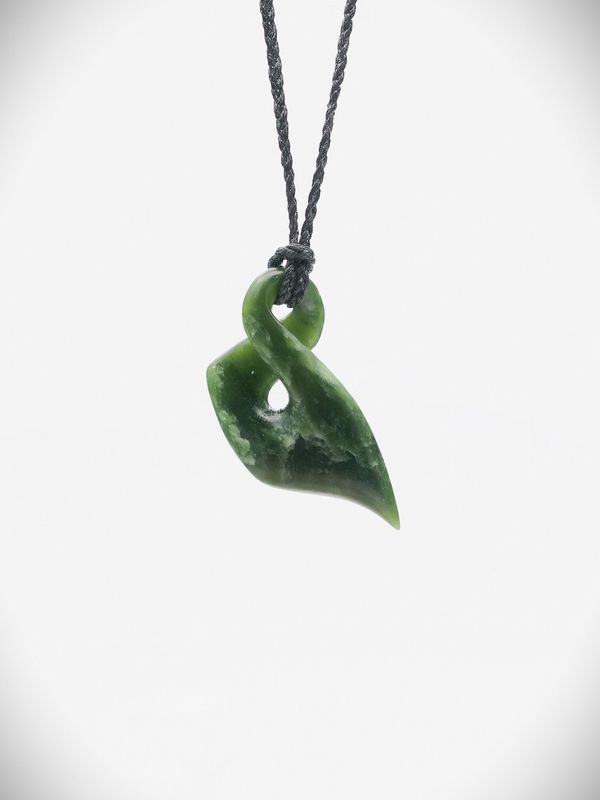 Moko Pounamu Single Pikorua (Twist) NZ Genuine Kawakawa Greenstone - Omanawa