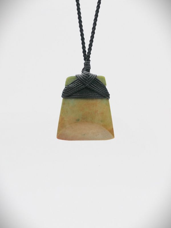 Moko Pounamu Toki NZ Genuine Raukaraka Greenstone - Oropi