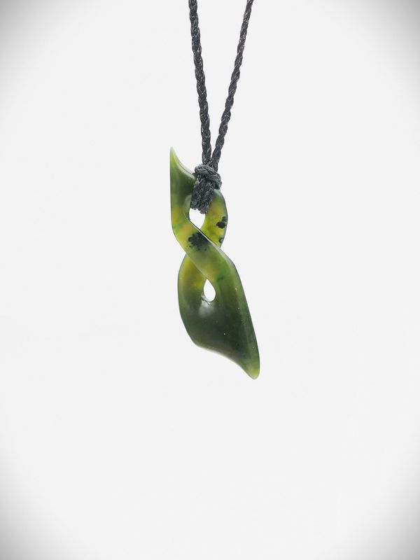 Moko Pounamu Single Pikorua (Twist) NZ Genuine Kawakawa Greenstone - Papamoa