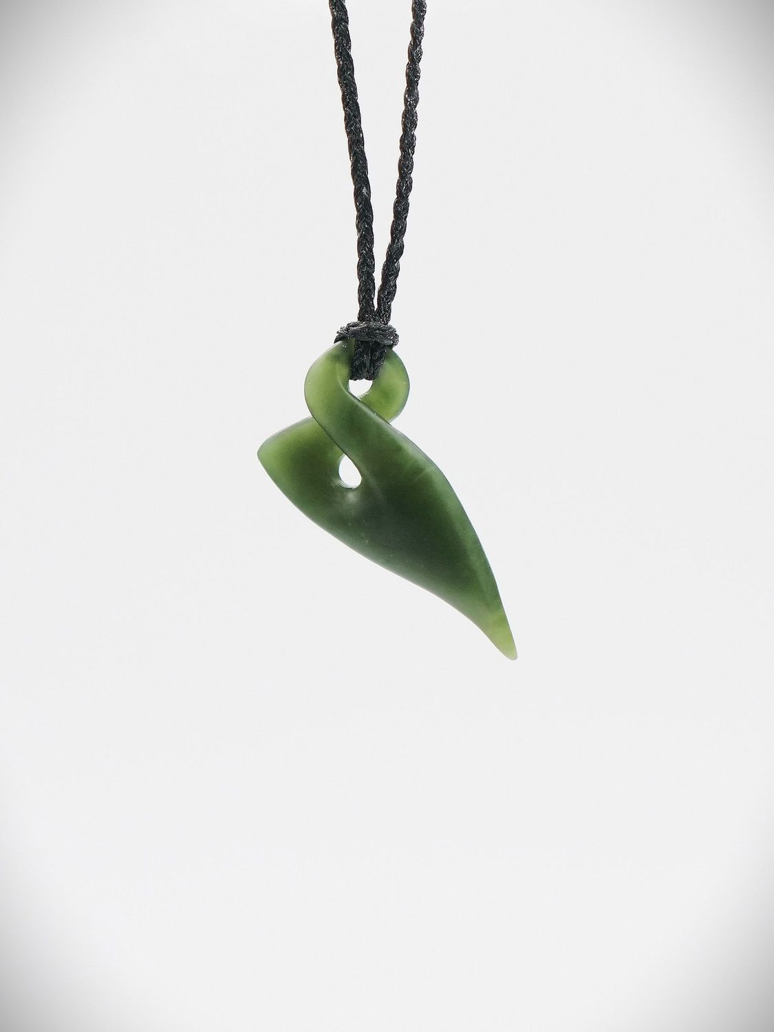 Moko Pounamu Single Pikorua (Twist) NZ Genuine Kawakawa Greenstone - Otumoetai
