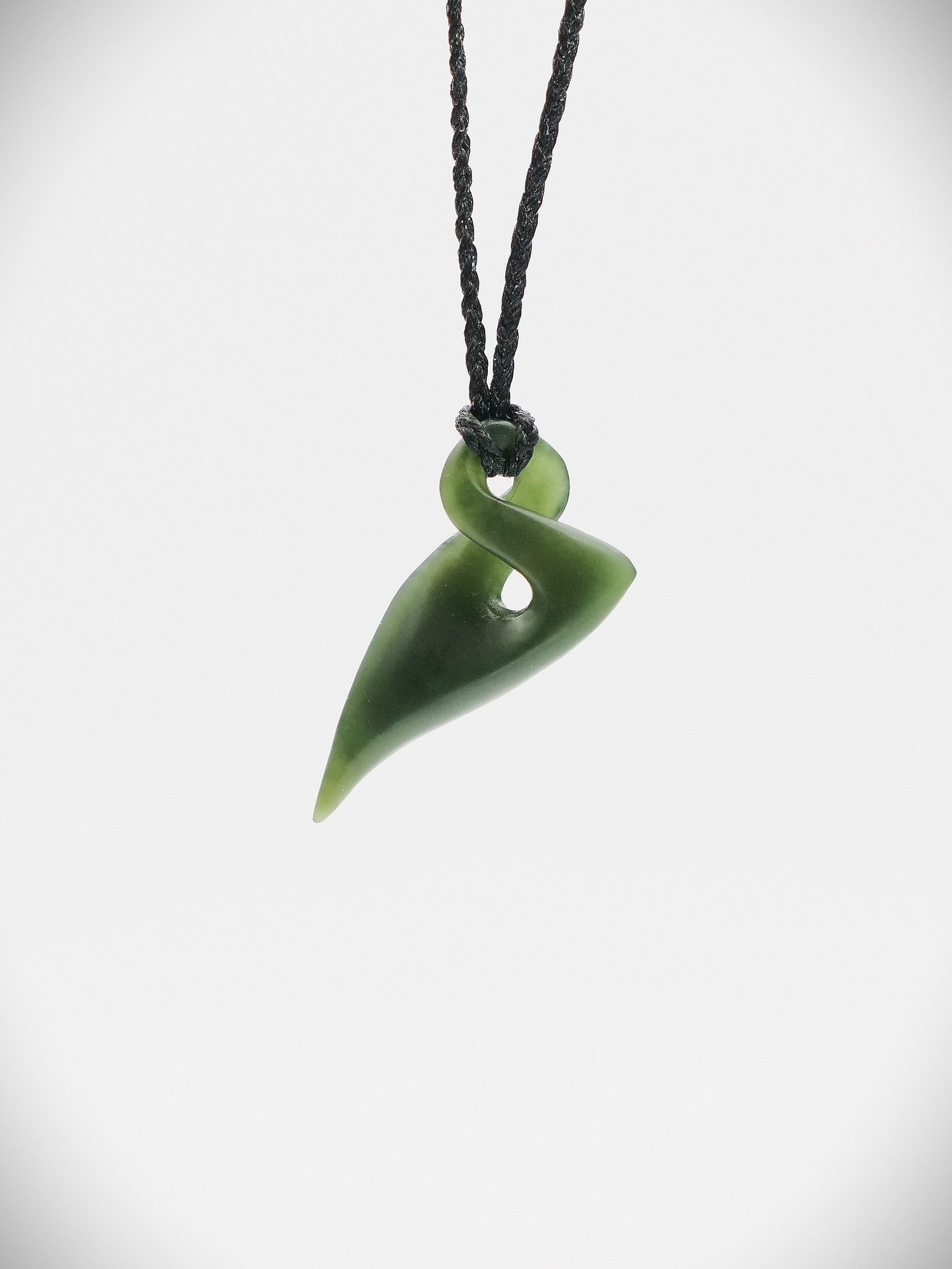 Moko Pounamu Single Pikorua (Twist) NZ Genuine Kawakawa Greenstone - Otumoetai