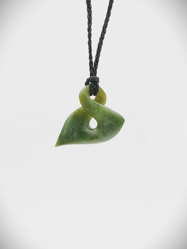 Moko Pounamu Single Pikorua (Twist) NZ Genuine Kawakawa Greenstone - Tamahere