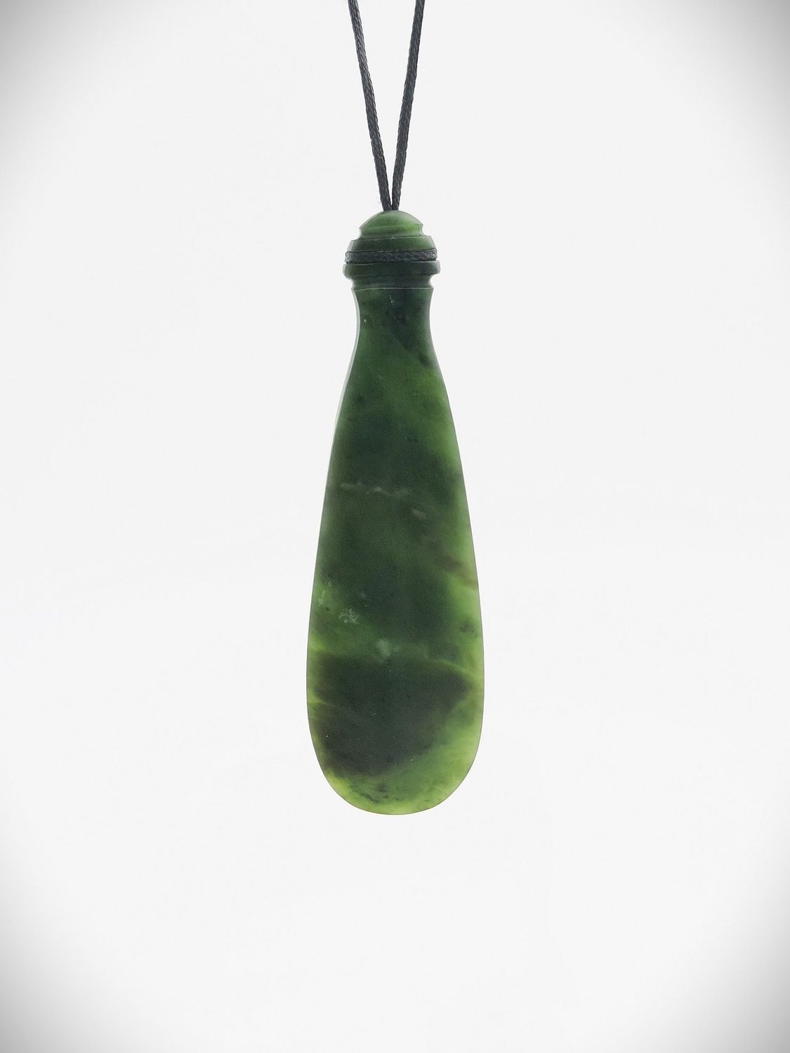 Moko Pounamu Hei Mere NZ Genuine Kawakawa Greenstone - Tapapa