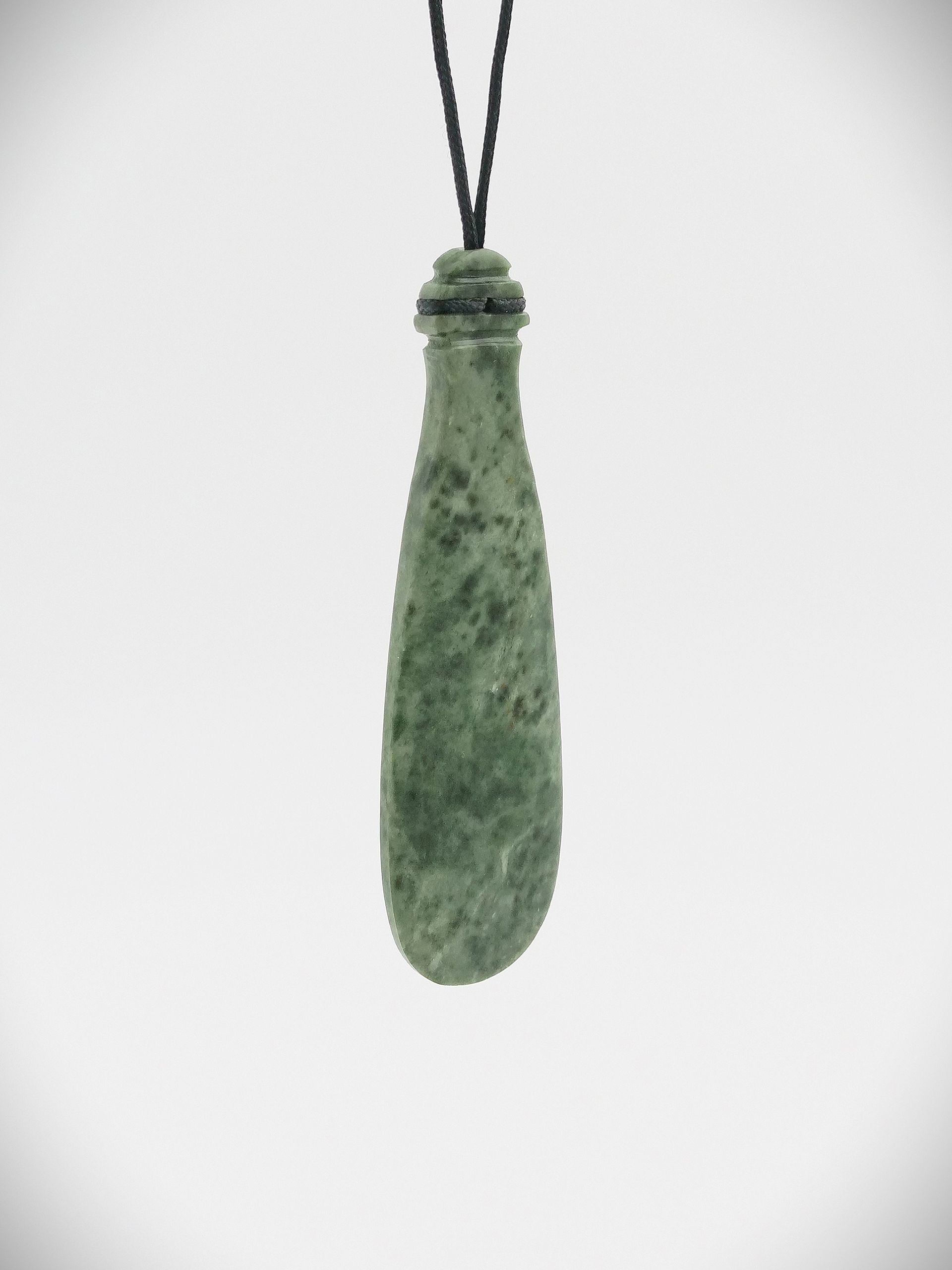 Moko Pounamu Hei Mere NZ Genuine Kokopu Greenstone - Karapiro