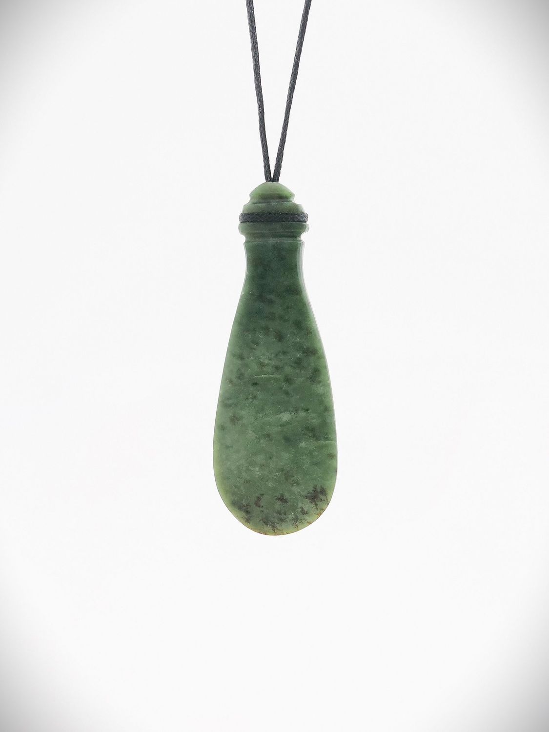 Moko Pounamu Hei Mere NZ Genuine Kokopu Greenstone - Ngatuhoa