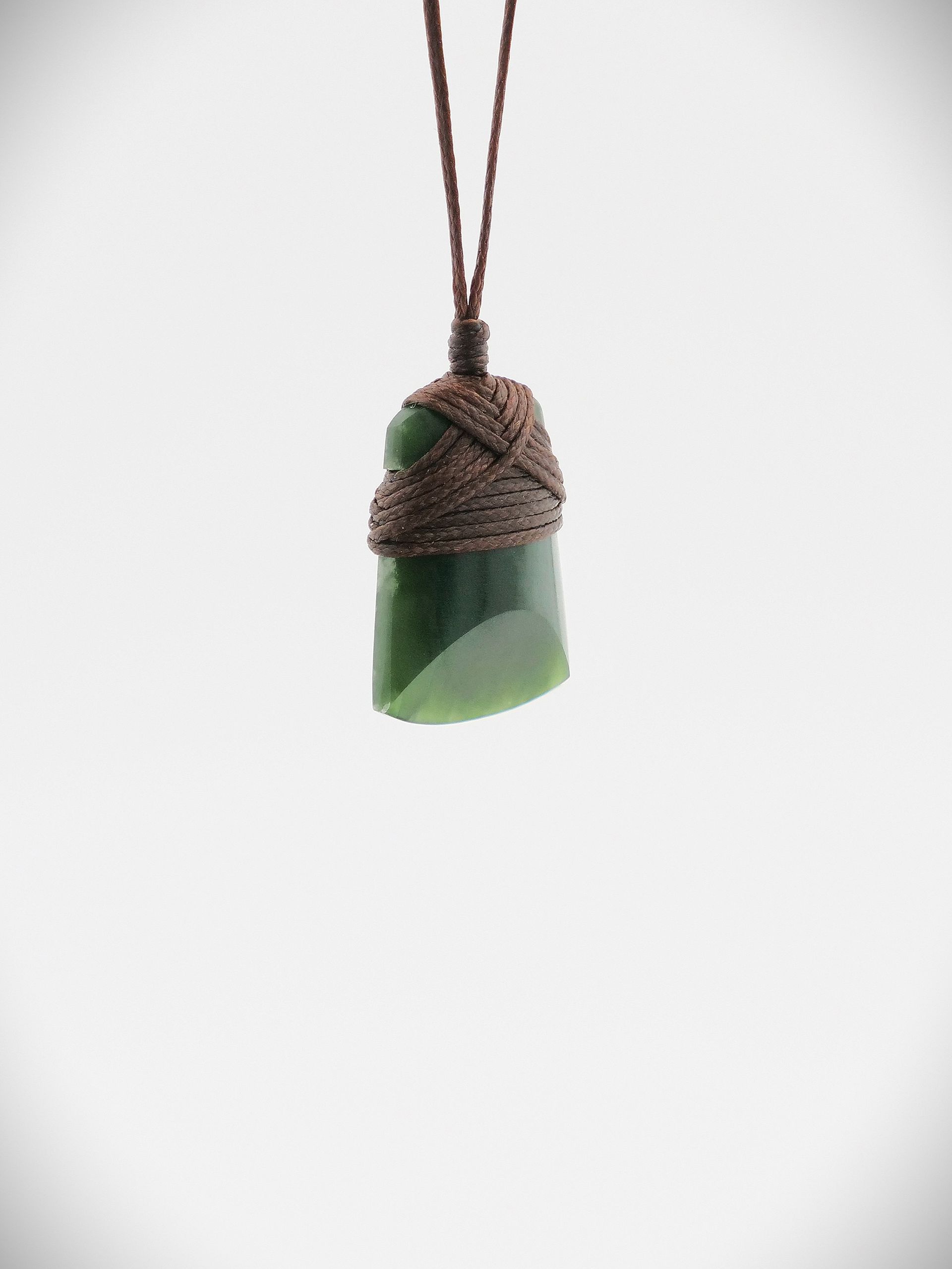 Moko Pounamu Toki Genuine NZ Kawakawa Greenstone - Koutunui