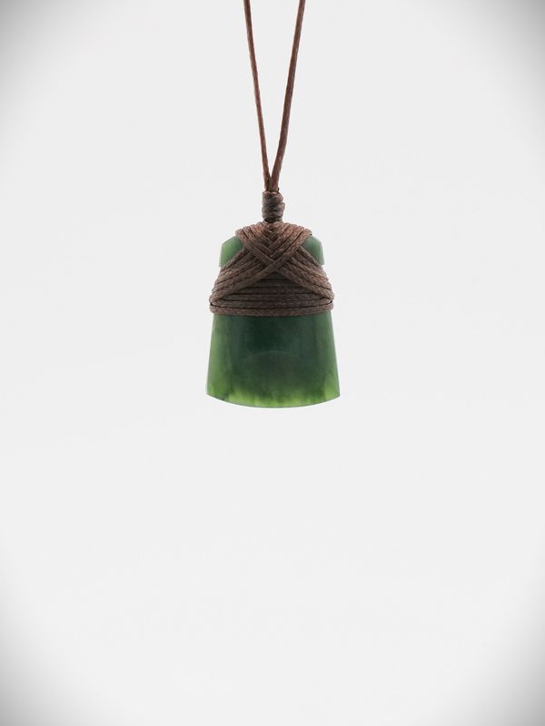 Moko Pounamu Toki Genuine NZ Kawakawa Greenstone - Koutunui