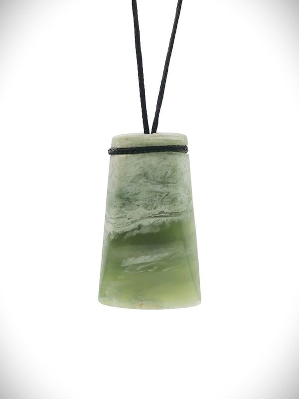 Moko Pounamu Toki NZ Genuine Inanga Flower Greenstone - Tahawai