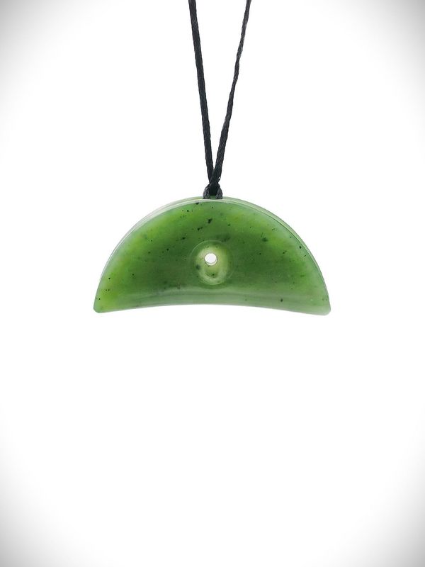 Moko Pounamu Shepherds Whistle NZ Genuine Kawakawa Greenstone - Mangarapa