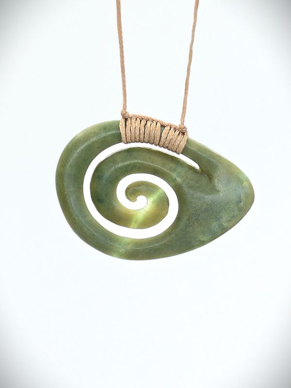 Moko Pounamu Koru Genuine NZ Inanga Greenstone - Kaka