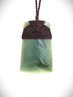 Moko Pounamu Toki Genuine NZ Inanga Greenstone - Te Ikamaru