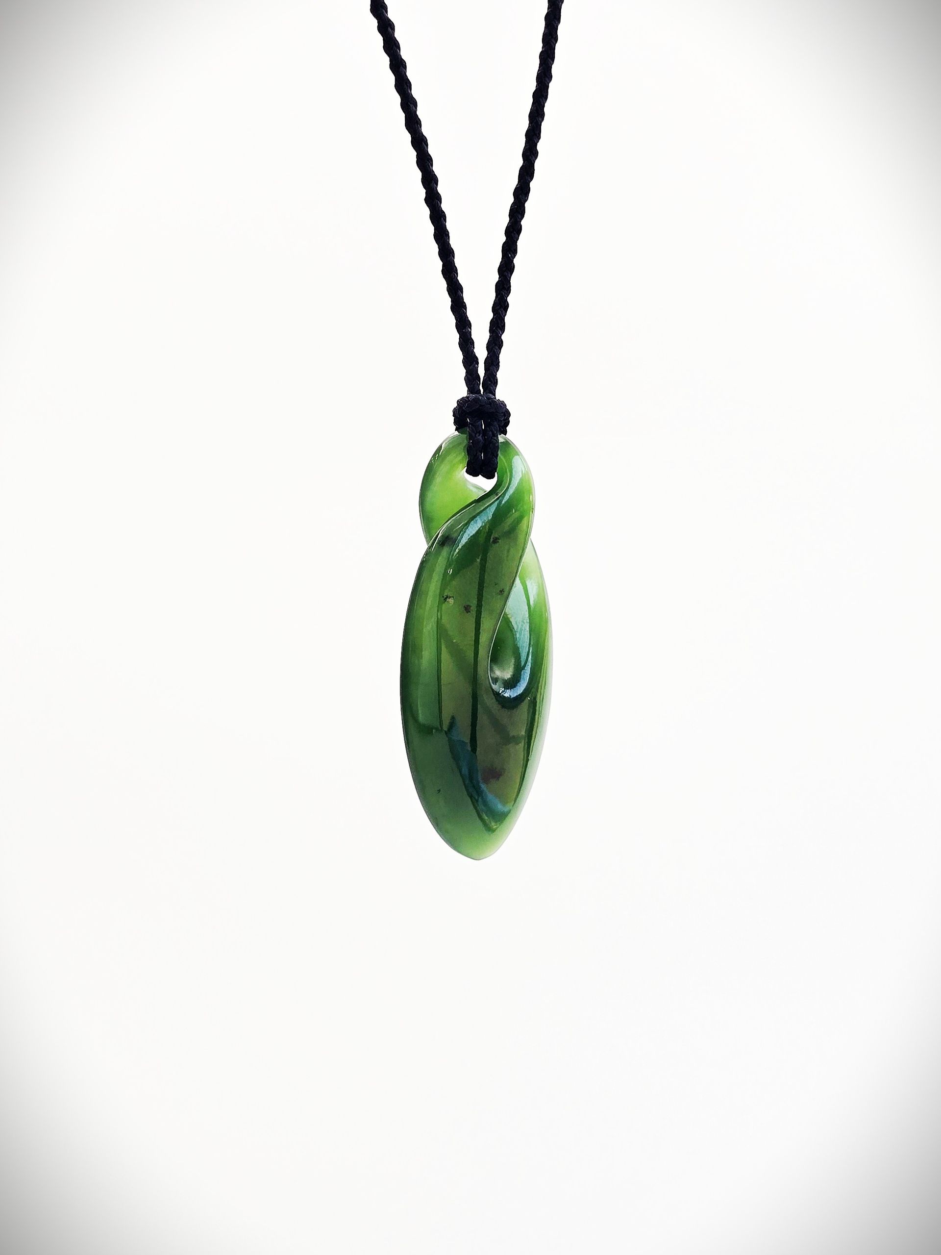 Moko Pounamu Single Pikorua (Twist) NZ Genuine Kawakawa Greenstone - Kuku