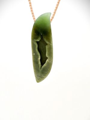 Moko Pounamu Kuru (Drop) NZ Genuine Kahurangi Greenstone - Parawai