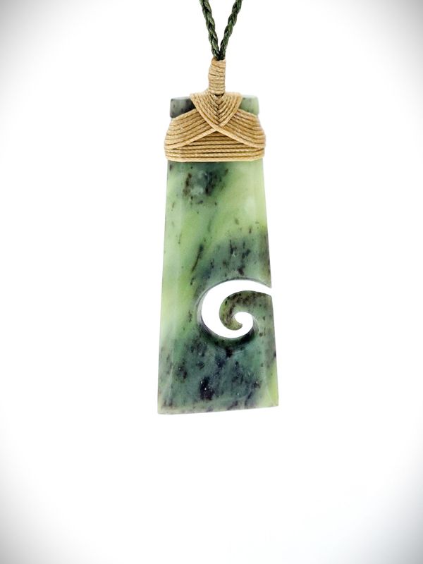 Moko Pounamu Toki - Koru NZ Genuine Hapopo Greenstone -  Rangi