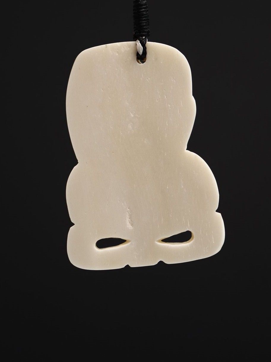 Moko Pounamu Bone Carving Tiki Large AB14