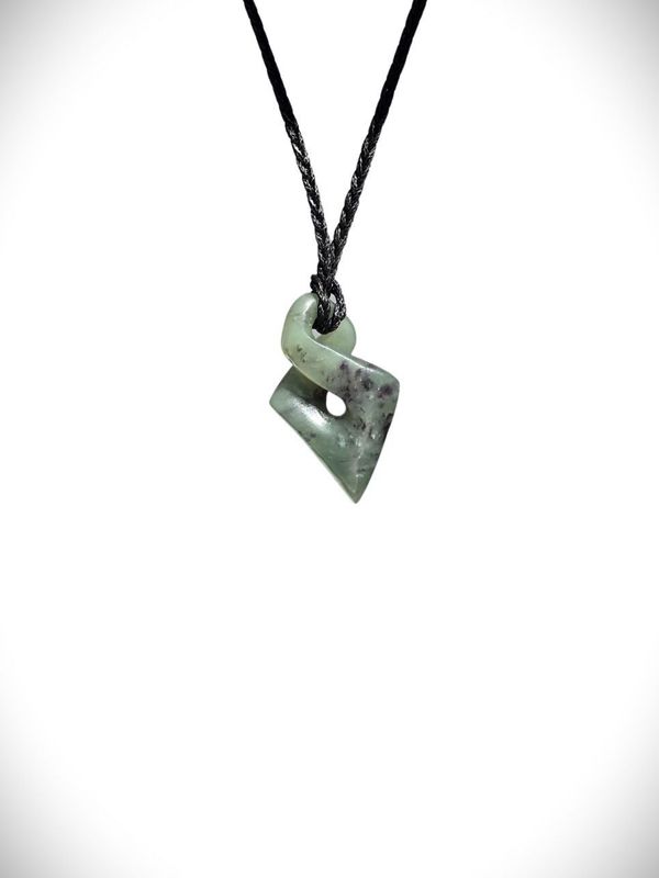 Moko Pounamu Single Pikorua (Twist) NZ Genuine Hapopo Greenstone - Whitiora