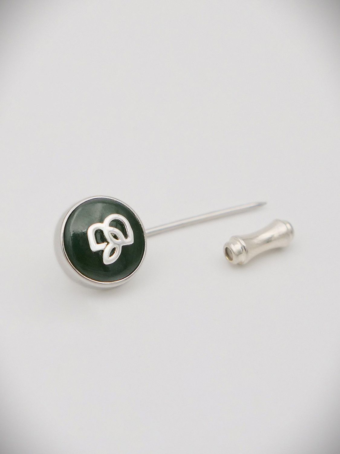 Moko Pounamu - BrainTree Lapel Pin Kahurangi and Sterling Silver BT1