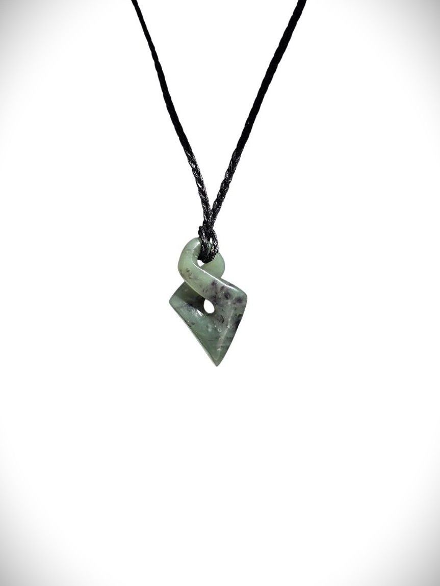 Moko Pounamu Single Pikorua (Twist) NZ Genuine Hapopo Greenstone - Waka