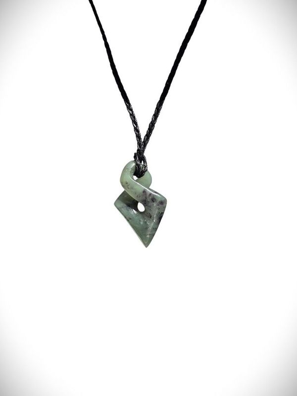 Moko Pounamu Single Pikorua (Twist) NZ Genuine Hapopo Greenstone - Waka