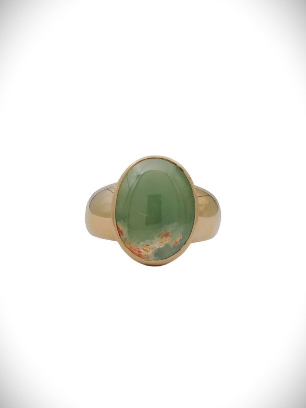 Moko Pounamu 9ct Gold & Genuine NZ Inanga Flower Oval Ring - Nukumaru