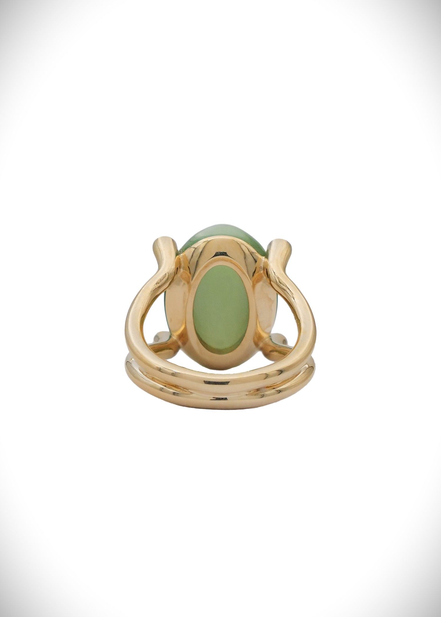 Moko Pounamu 9ct Gold and Diamond Inanga Pounamu Oval Ring