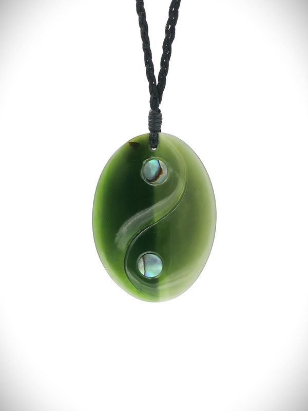 Moko Pounamu Contemporary Design NZ Genuine Kawakawa Greenstone - Oruamo