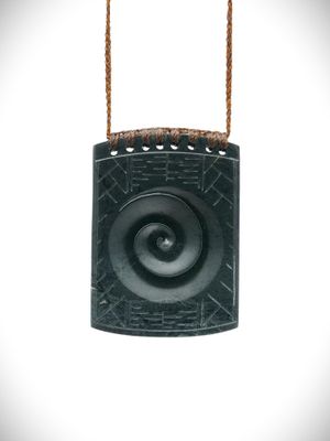 Moko Pounamu Traditional Whale Mouth NZ Genuine Pakohe (Argillite) - Waikaraka