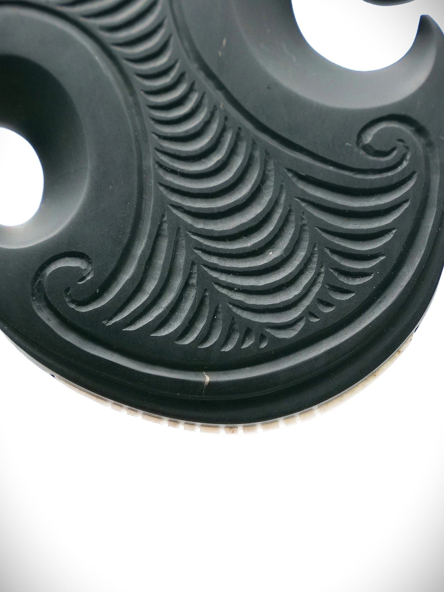 Moko Pounamu Manaia NZ Genuine Pakohe (Argillite) Whale Bone - Maungakiekie