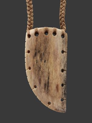 Moko Pounamu, Rei Niho Genuine Whale Bone Carving - Wharepapa Moko Pounamu, Rei Niho Genuine Whale Bone Carving - Wharepapa